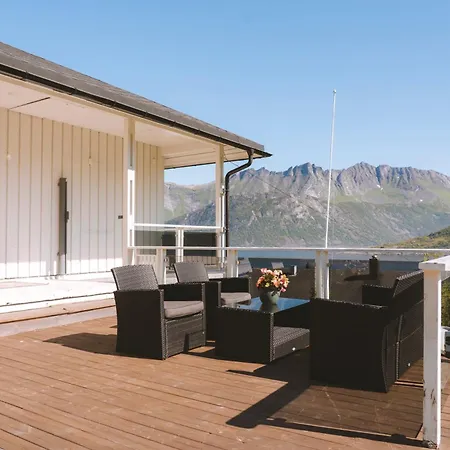 Βίλα Spacious Waterfront Gem - Panoramic View - Terrace Fjordgard